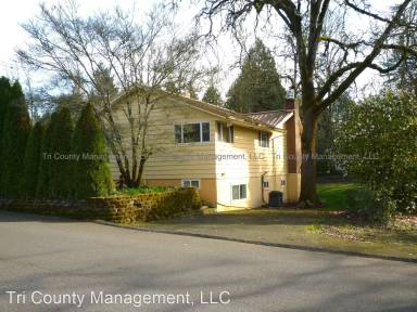 Main picture of 5804 SE Kellogg Creek Dr