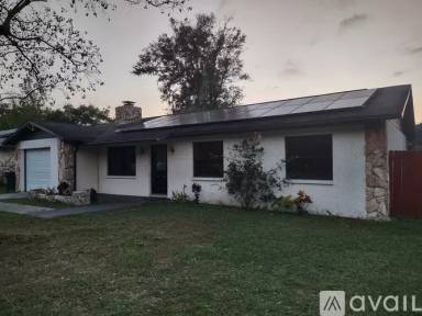 Main picture of 5020 Pine St