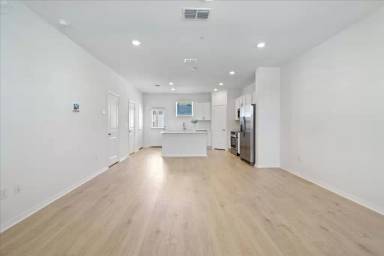 Main picture of 2522 Caleb Asher Loop