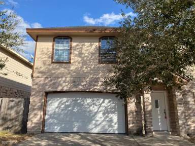 Main picture of 2723 Nassau St