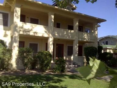 Main picture of 1092 N Van Ness Ave
