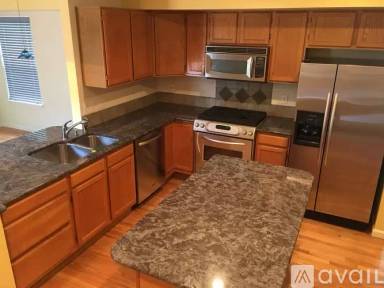 Main picture of 3266 Wright Ave