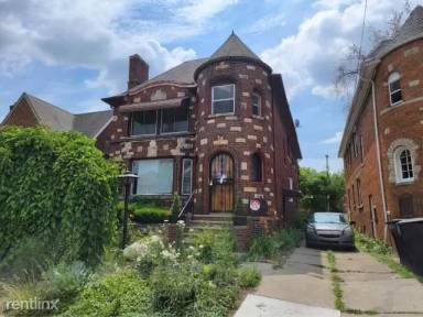 Main picture of 4053 Tyler St