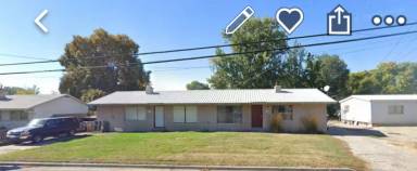Main picture of 438 S 12th St