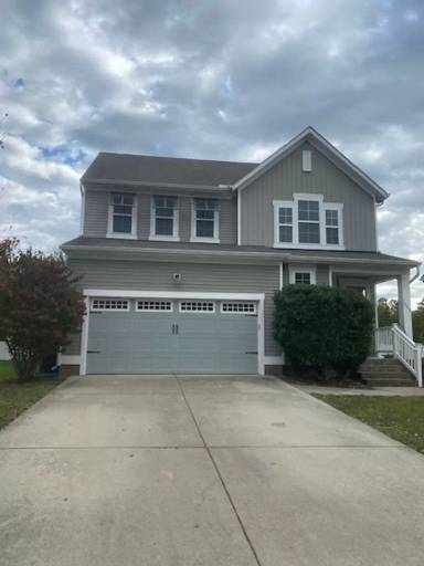 Main picture of 203 Linfoot Ct