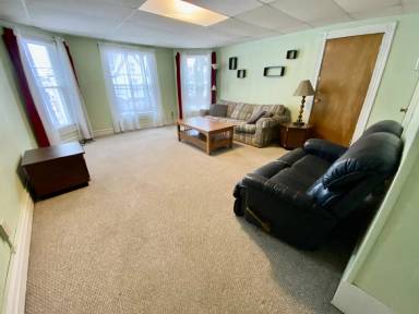 Main picture of 950 Church St