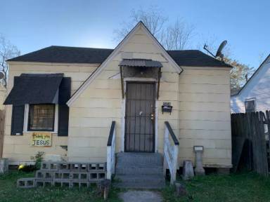 Main picture of 2659 Linwood St