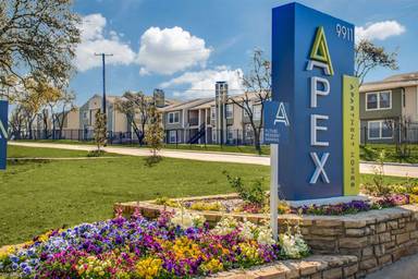 Main picture of Aero Highlands