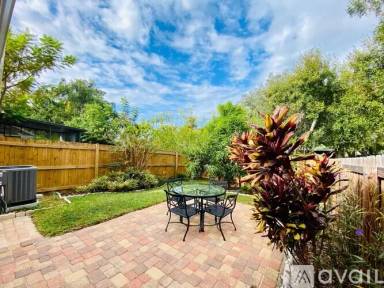 Main picture of 11408 Galleria Dr