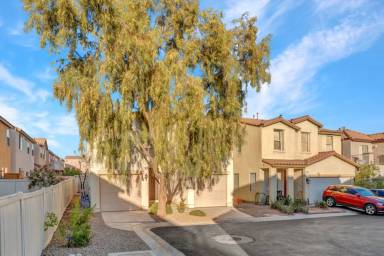 Main picture of 7983 Cook Islands Ct