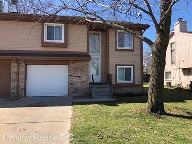 Main picture of 12902 S 28th Ave