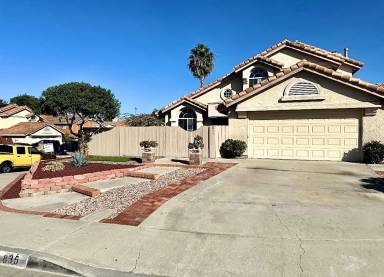 Main picture of 835 Crosspoint Ct