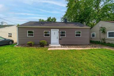 Main picture of 3083 Brownlee Ave