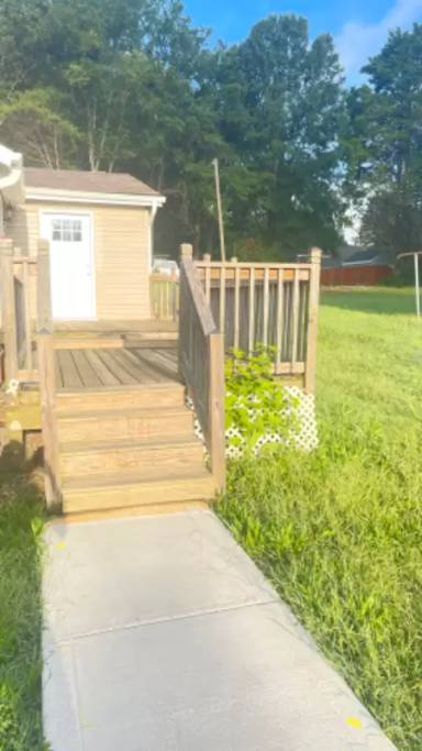 Main picture of 21 Selma Dr