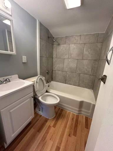 Main picture of 50 Carriere Ave