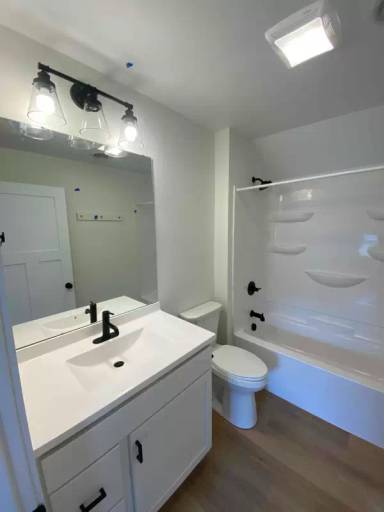 Main picture of 961 Douglas St NW
