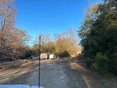 Main picture of 3930 Edwards Place Rd