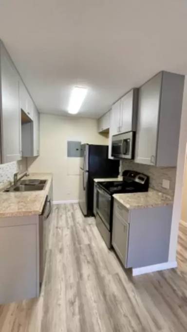 Main picture of 14760 E Kentucky Dr