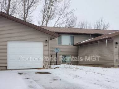 Main picture of 806 11th St NW