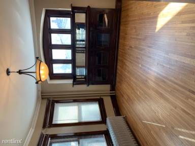 Main picture of 892 Marshall Ave
