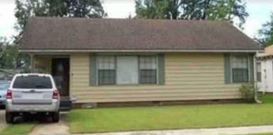 Main picture of 200 W 26th Ave