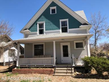 Main picture of 1820 8th Ave