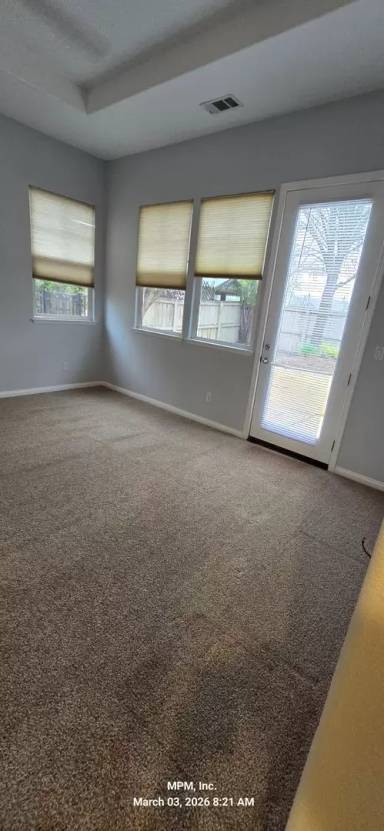 Main picture of 202 Silver Oak Dr