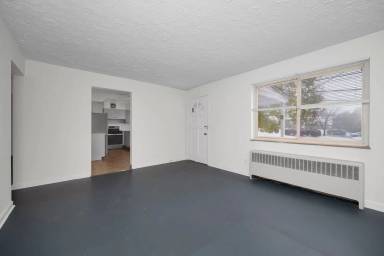 Main picture of 5667 Bridgetown Rd