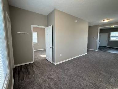 Main picture of 1724 Avenue A