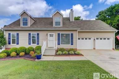 Main picture of 601 Blackburn Dr