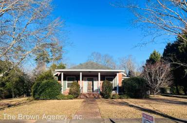 Main picture of 700 7th Ave