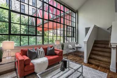Main picture of Yarn Factory Lofts