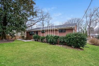 Main picture of 147 Harmon Ave