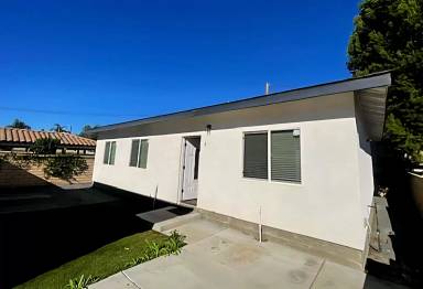 Main picture of 1057 Circle City Dr
