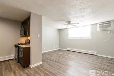 Main picture of 1805 W 4th St