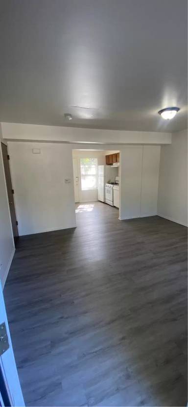 Main picture of 2403 24th St
