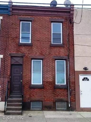 Main picture of 2532 Dickinson St