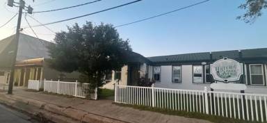 Main picture of 110 Park Ave