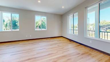 Main picture of 1326 8th St SE