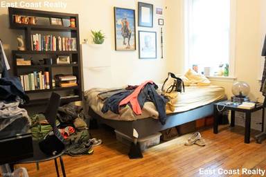 Main picture of 311 Allston St