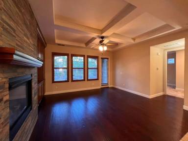 Main picture of 10880 Pentwater Dr