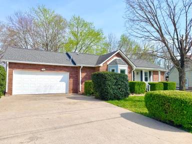 Main picture of 3411 Polly Dr