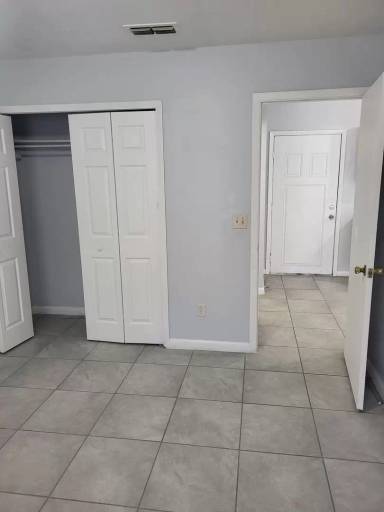 Main picture of 26 E 59th St
