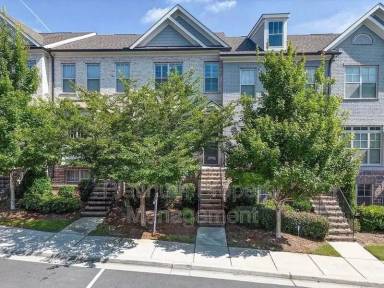 Main picture of 4220 Deming Cir