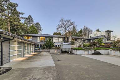 Main picture of 6340 NE Windermere Rd
