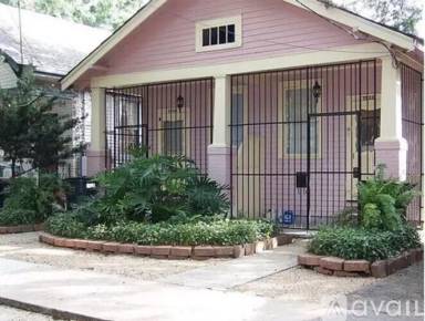 Main picture of 7522 Willow St