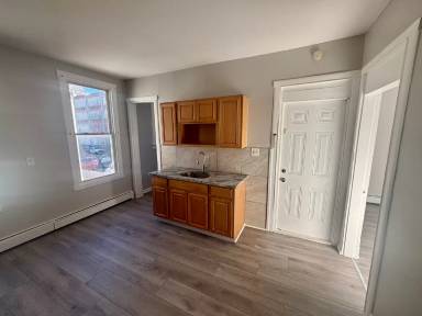 Main picture of 96 Chapel St