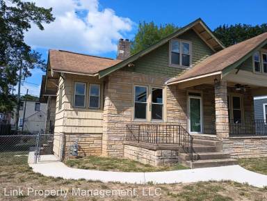 Main picture of 1203 Chamberlain Ave