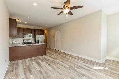 Main picture of 6333 S Ellis Ave
