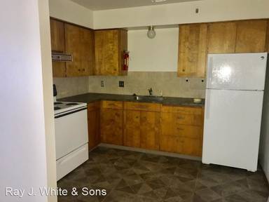 Main picture of 1112 Cedar Dr